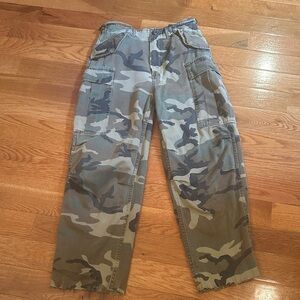 R13 camo army pants